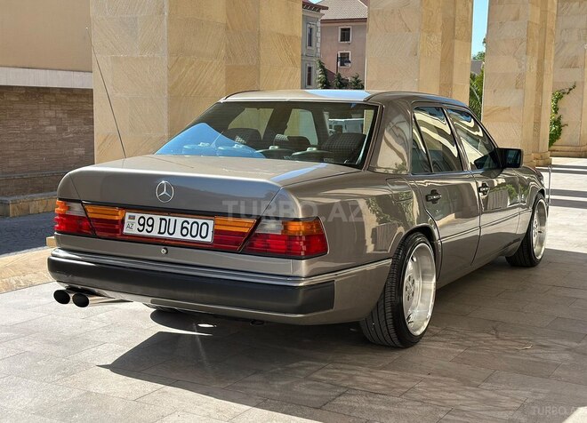 Mercedes E 230 1992, 360,000 km - 2.3 l - Bakı