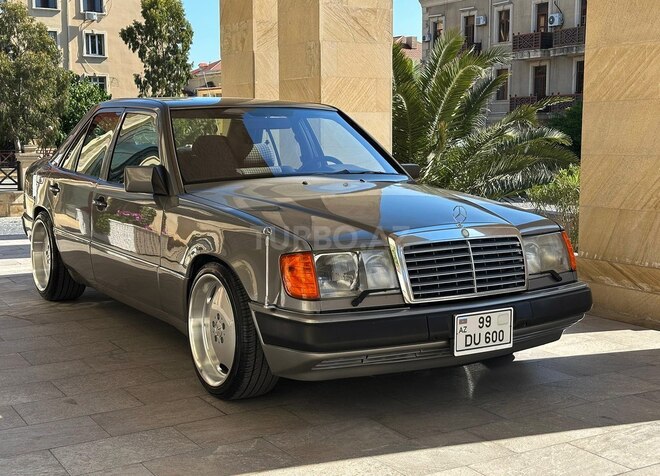 Mercedes E 230 1992, 360,000 km - 2.3 l - Bakı