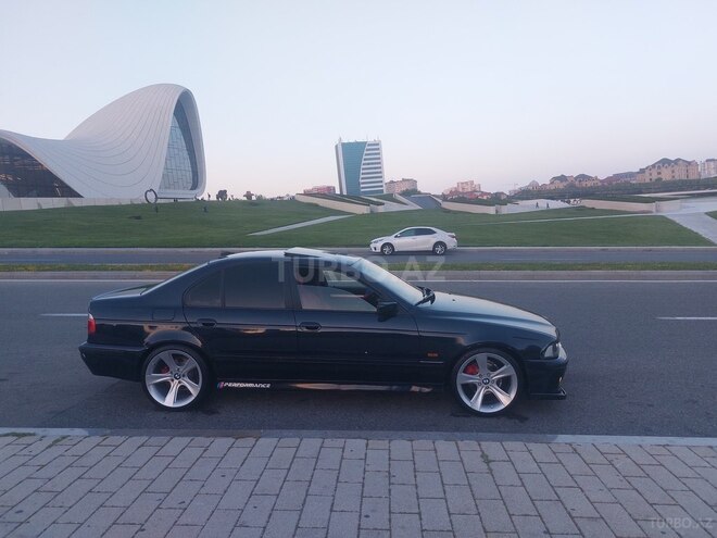 BMW 528 1999, 405,263 km - 2.8 l - Bakı