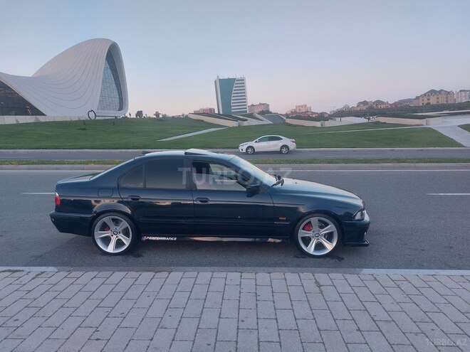 BMW 528 1999, 405,263 km - 2.8 l - Bakı