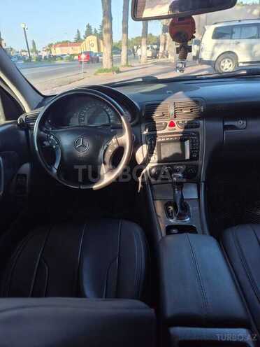 Mercedes C 200-4
