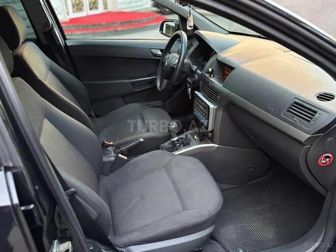 Opel Astra 2005, 276,000 km - 1.4 l - Bakı