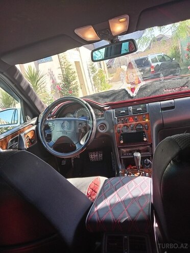 Mercedes E 300 1998, 682,000 km - 3.0 l - Bakı