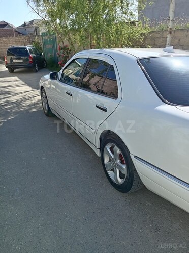 Mercedes E 300 1998, 682,000 km - 3.0 l - Bakı