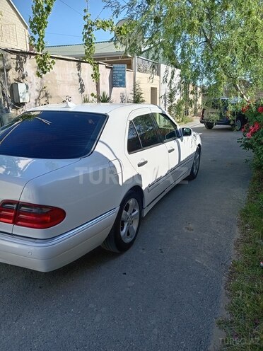 Mercedes E 300 1998, 682,000 km - 3.0 l - Bakı