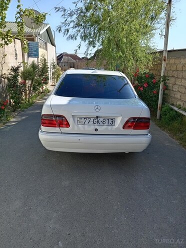Mercedes E 300 1998, 682,000 km - 3.0 l - Bakı