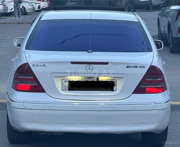 Mercedes C 240 2002, 290,000 km - 2.6 л - Bakı