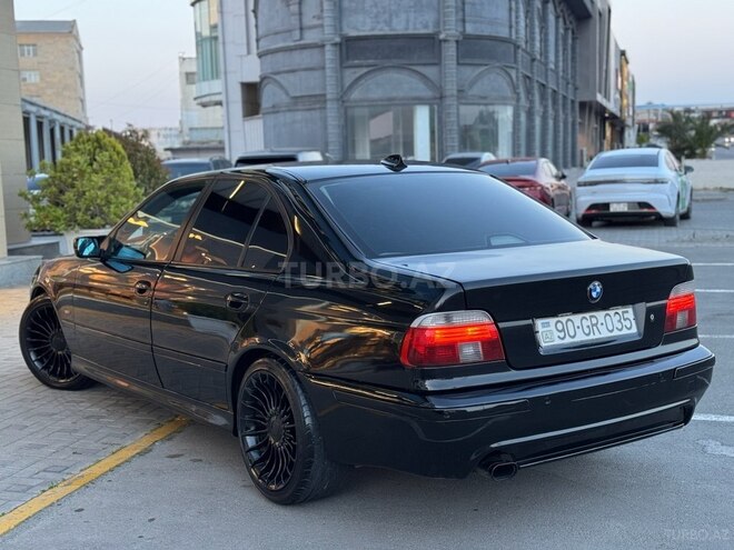 BMW 528 2000, 300,000 km - 2.8 л - Bakı