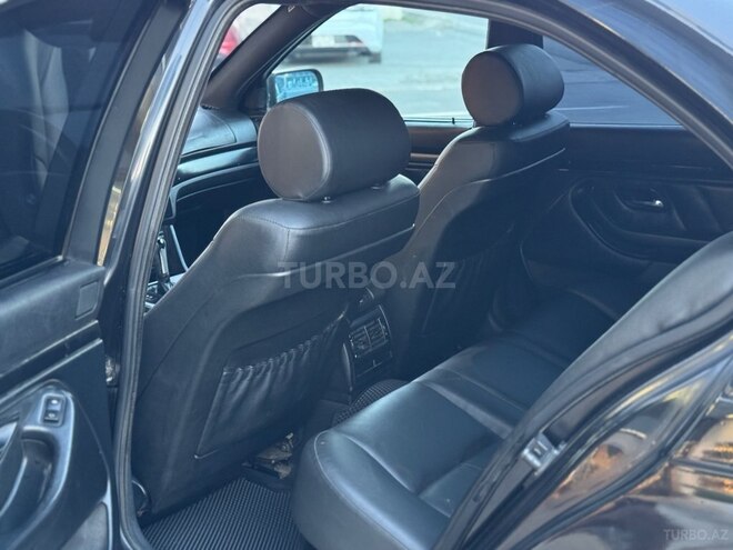 BMW 528 2000, 300,000 km - 2.8 л - Bakı