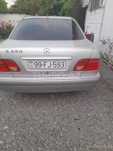 Mercedes E 200 1999, 324,000 km - 2.0 l - Ağdaş