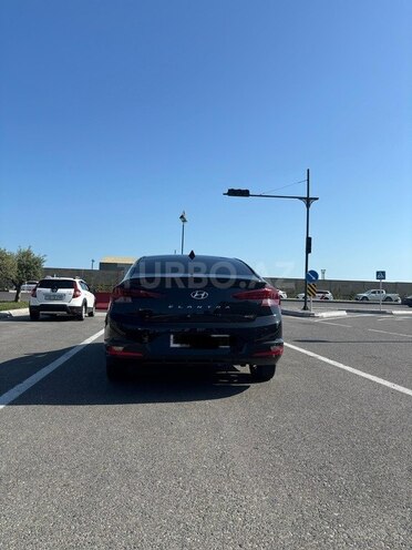 Hyundai Elantra 2019, 130,000 km - 1.6 l - Bakı