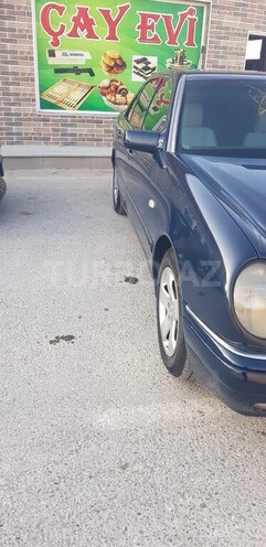 Mercedes E 230 1996, 539,000 km - 2.3 l - Bakı
