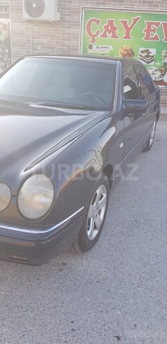 Mercedes E 230 1996, 539,000 km - 2.3 l - Bakı