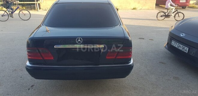 Mercedes E 230 1996, 539,000 km - 2.3 l - Bakı