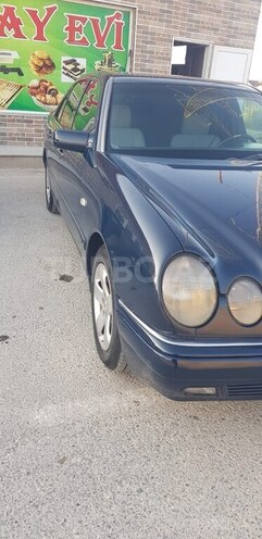 Mercedes E 230 1996, 539,000 km - 2.3 l - Bakı