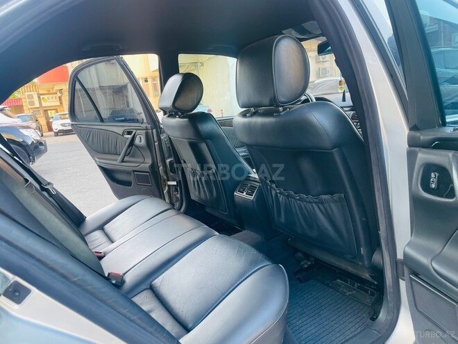 Mercedes E 220 d 2000, 356,824 km - 2.2 l - Bakı