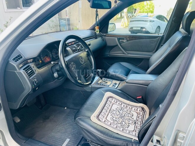 Mercedes E 220 d 2000, 356,824 km - 2.2 l - Bakı