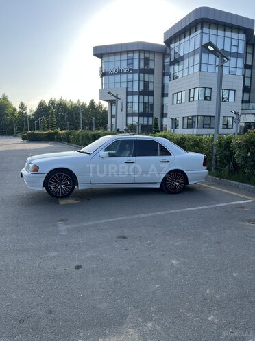 Mercedes C 230 1998, 162,000 km - 2.3 l - İmişli