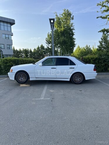 Mercedes C 230 1998, 162,000 km - 2.3 l - İmişli