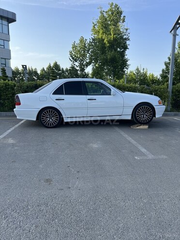 Mercedes C 230 1998, 162,000 km - 2.3 l - İmişli