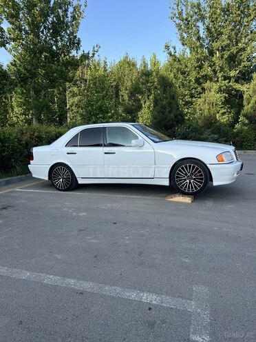 Mercedes C 230 1998, 162,000 km - 2.3 l - İmişli