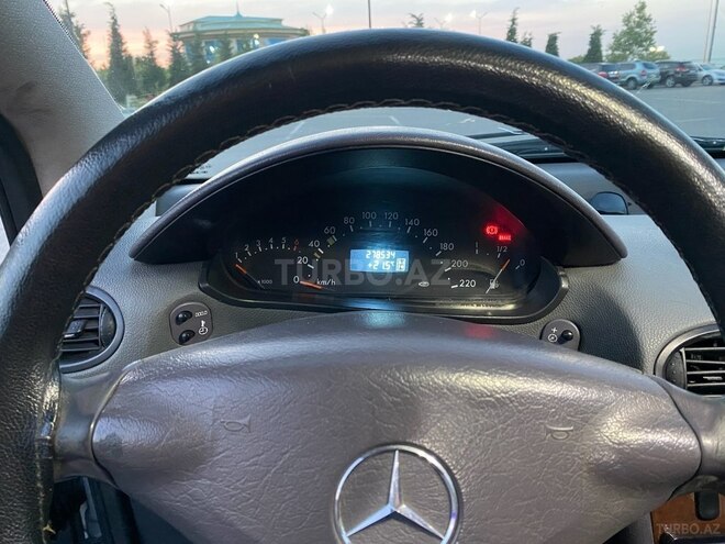 Mercedes A 160 2002, 278,534 km - 1.6 л - Bakı