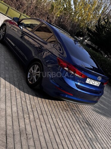 Hyundai Elantra 2018, 112,654 km - 2.0 l - Bakı