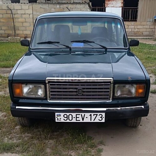 LADA (VAZ) 2107 2004, 38,918 km - 1.6 l - Salyan