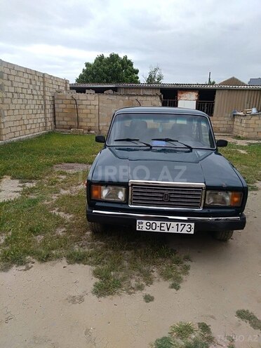 LADA (VAZ) 2107 2004, 38,918 km - 1.6 l - Salyan