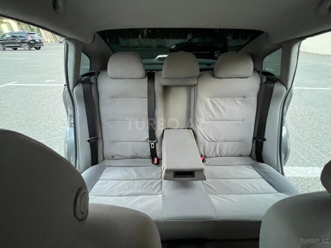 Volkswagen Passat 2004, 259,000 km - 2.0 l - Bakı