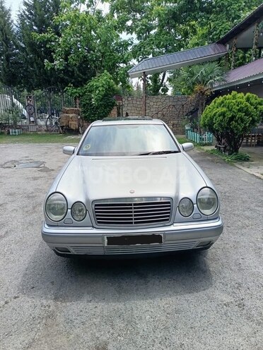 Mercedes E 200 1996, 360,000 km - 2.0 l - Ağdaş
