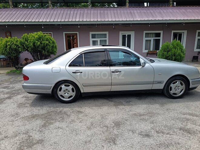 Mercedes E 200 1996, 360,000 km - 2.0 l - Ağdaş