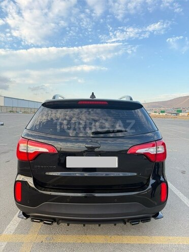 Kia Sorento-2