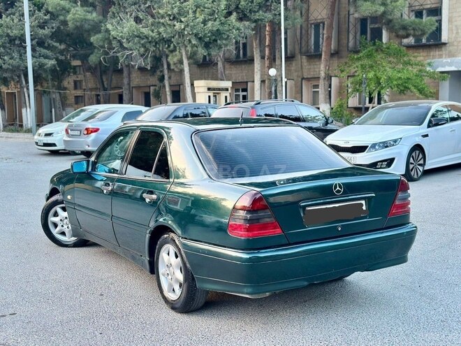 Mercedes C 240 1998, 317,000 km - 2.4 л - Sumqayıt
