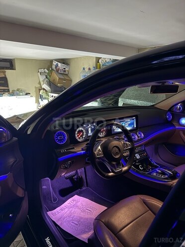 Mercedes E 220 d 2017, 179,000 km - 2.0 l - Bakı