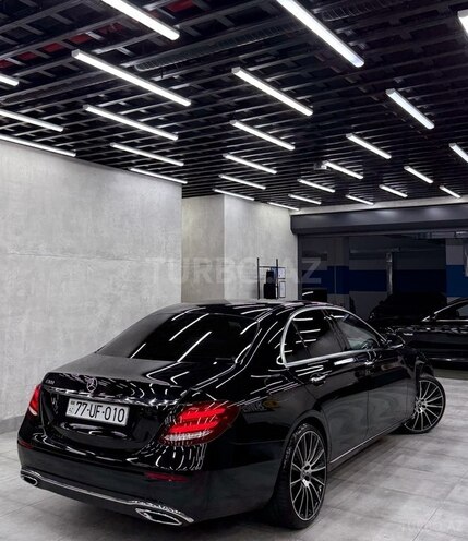 Mercedes E 220 d 2017, 179,000 km - 2.0 l - Bakı