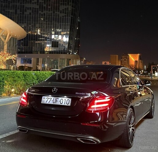 Mercedes E 220 d 2017, 179,000 km - 2.0 l - Bakı