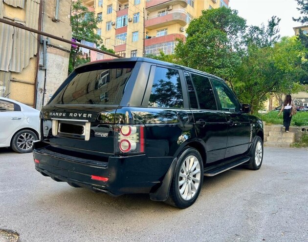 Land Rover Range Rover 2003, 301,400 km - 4.4 l - Bakı