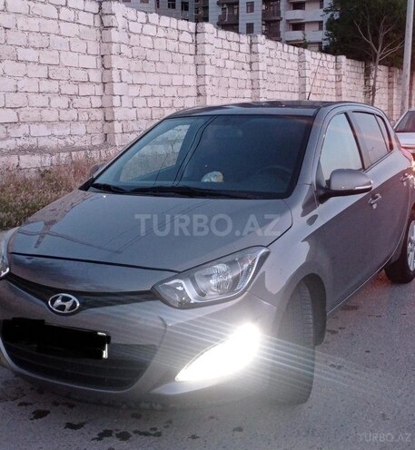 Hyundai i20 2013, 141,200 km - 1.4 l - Bakı