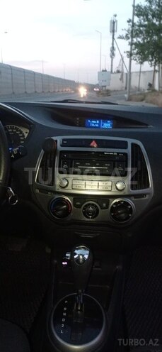 Hyundai i20 2013, 141,200 km - 1.4 l - Bakı