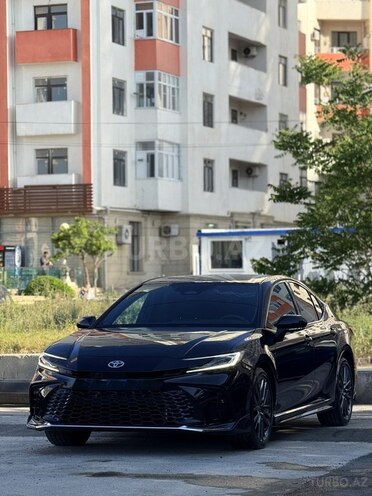 Toyota Camry 2024, 8,800 km - 2.0 l - Bakı