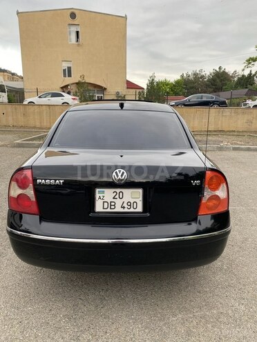 Volkswagen Passat 2003, 380,578 km - 2.8 l - Naftalan