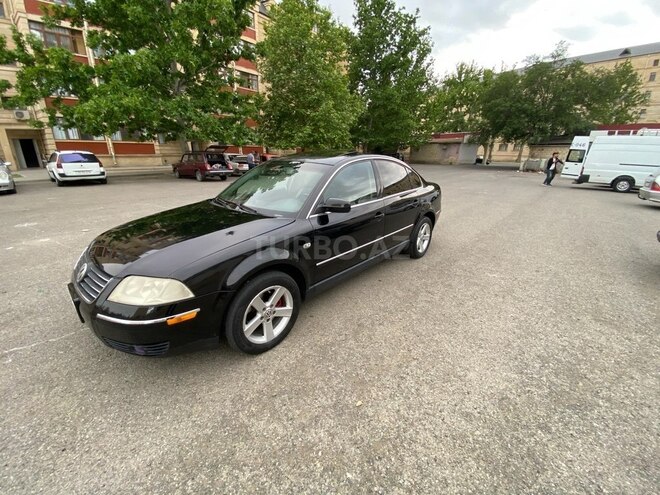Volkswagen Passat 2003, 380,578 km - 2.8 l - Naftalan