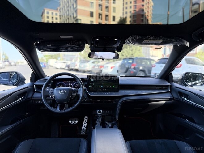 Toyota Camry 2024, 8,800 km - 2.0 l - Bakı