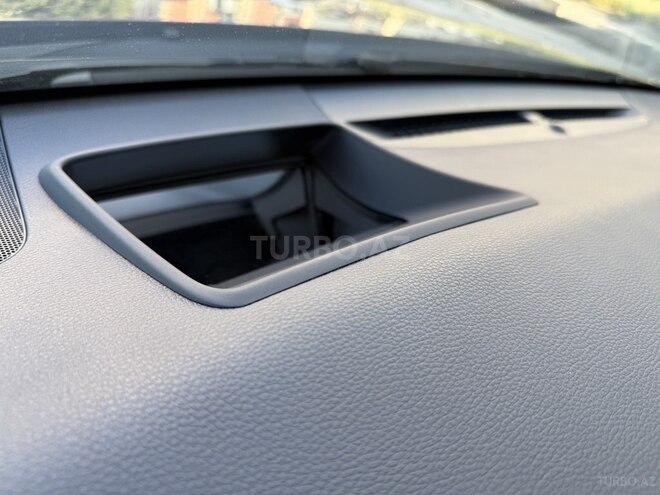 Toyota Camry 2024, 8,800 km - 2.0 l - Bakı