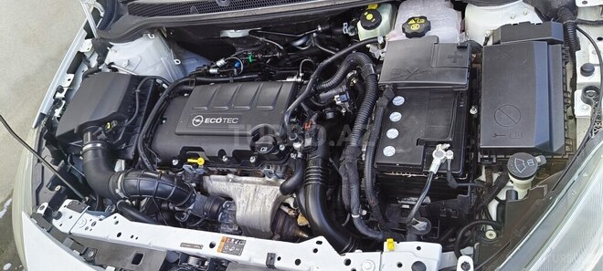 Opel Astra 2011, 175,000 km - 1.4 l - Xaçmaz