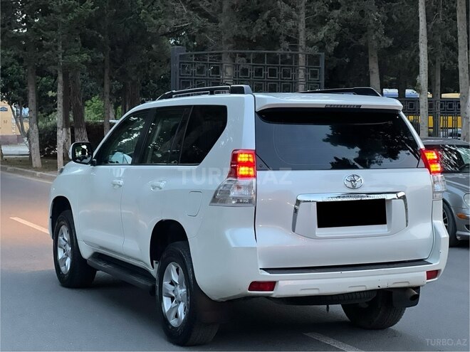 Toyota Land Cruiser Prado 2013, 240,300 km - 2.7 l - Bakı