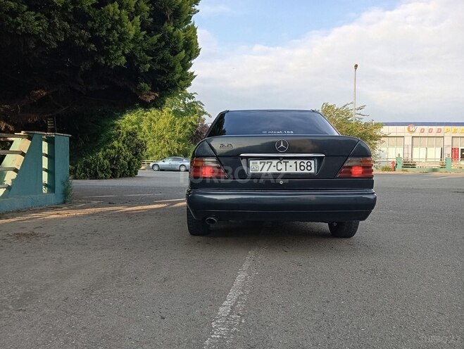 Mercedes E 200 d 1995, 591,000 km - 2.0 l - Qazax