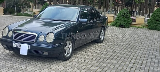 Mercedes E 200 1997, 390,000 km - 2.0 l - Bakı