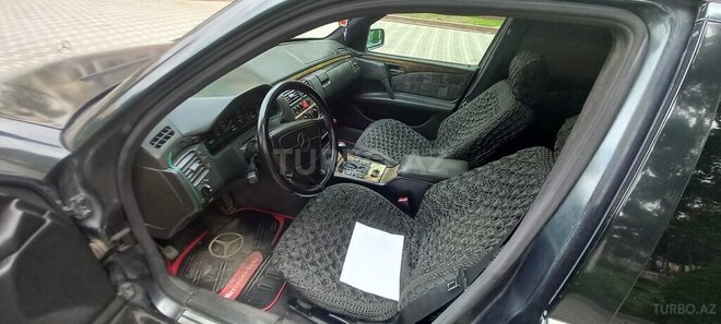 Mercedes E 200 1997, 390,000 km - 2.0 l - Bakı